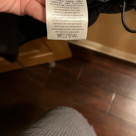 Fear of God Essentials Black crop bomber jacket, lightly padded, NWT L - Picture 4 of 10